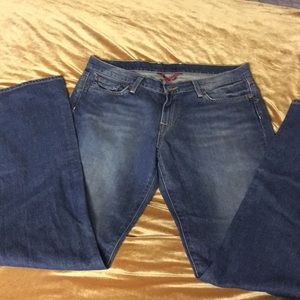 Lucky brand jeans